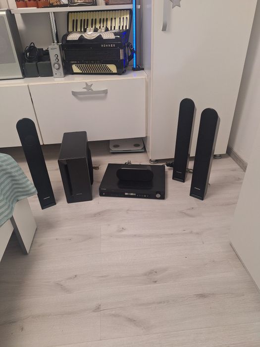 Sistem Samsung 5.1  cu dvd dvx,usb ,radio,aux model  HT-TX35