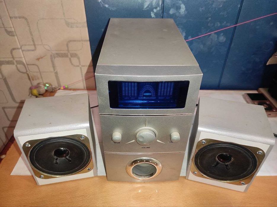 Сабвуфер с колонками SAY YOU на восстановление или запчасть.