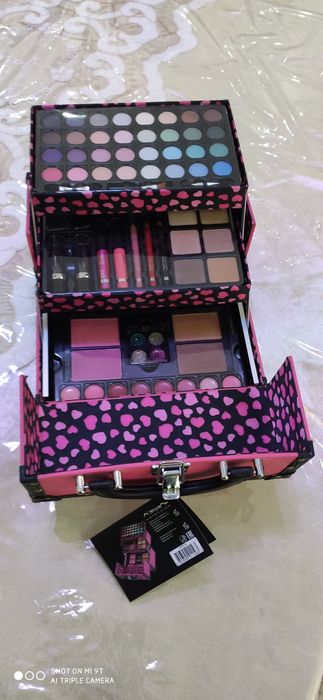 Продаётся косметика