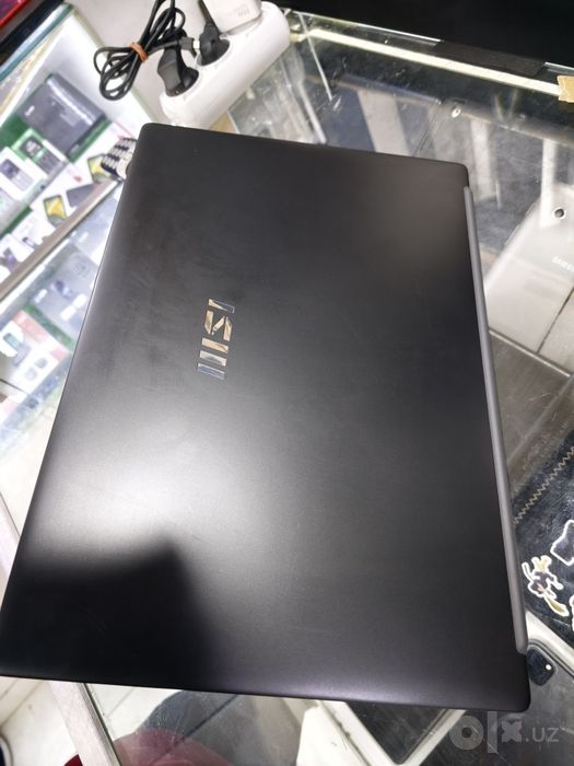 Noutbuk MSI 12-поколение