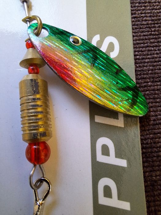 Воблер и блесни за риболов