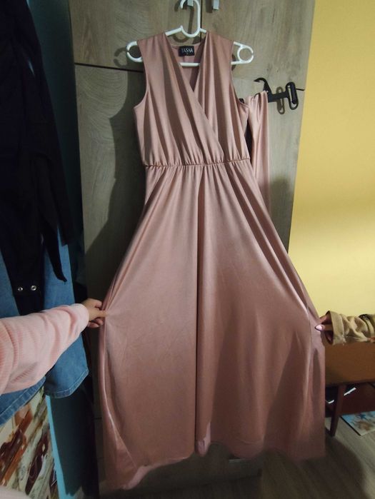 Официална дълга розова рокля