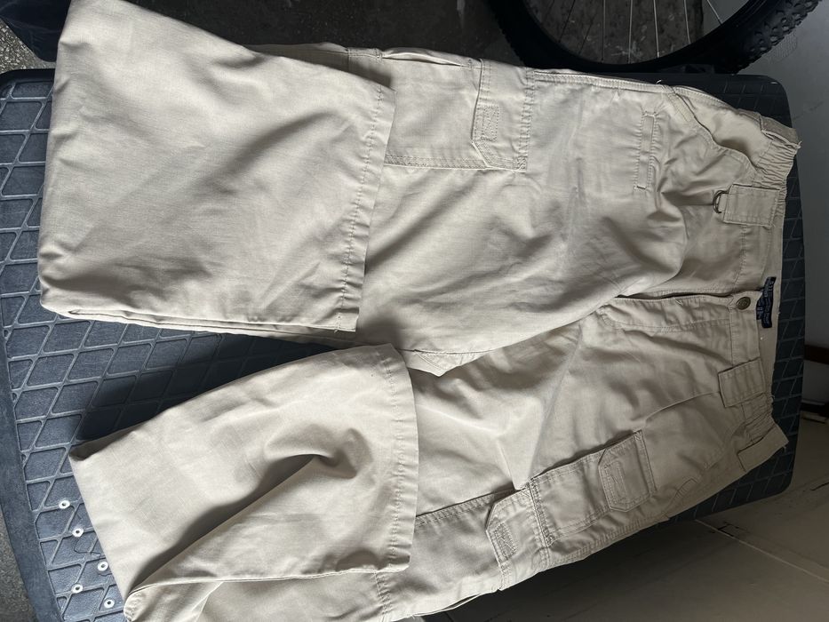 Pantaloni tactici 5.11 usa