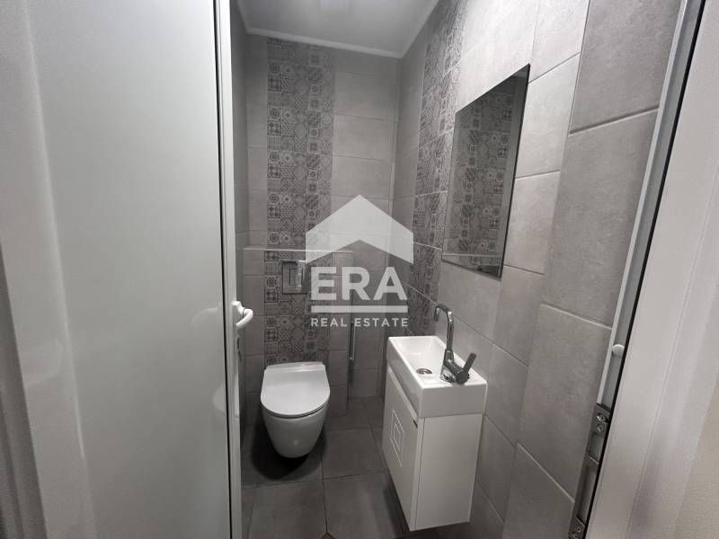 Търговско помещение със статут на магазин под наем, Автогара, Варна