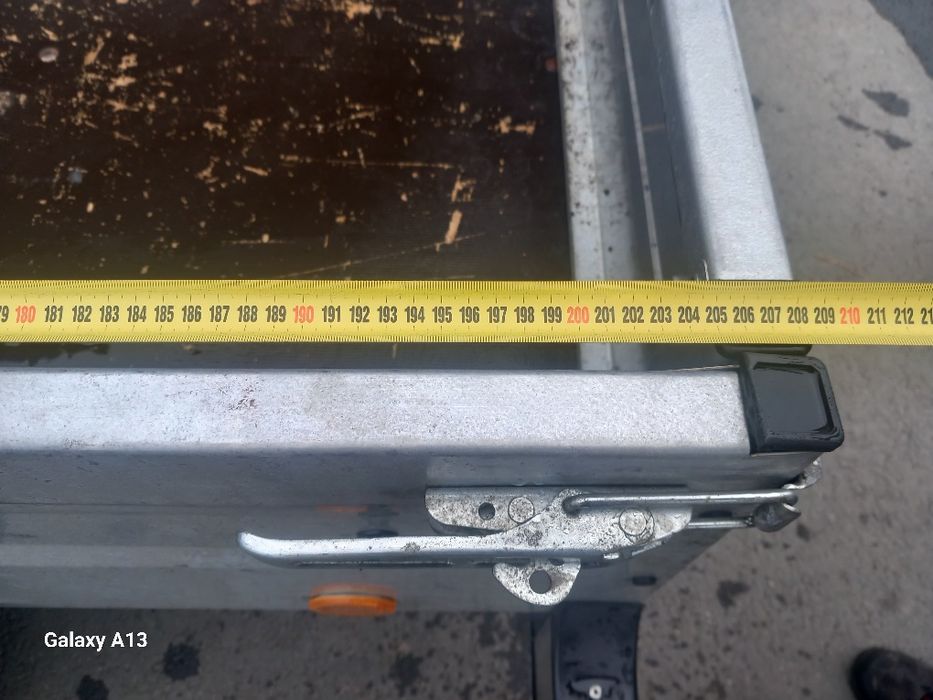 Продавам.ремарке за кола