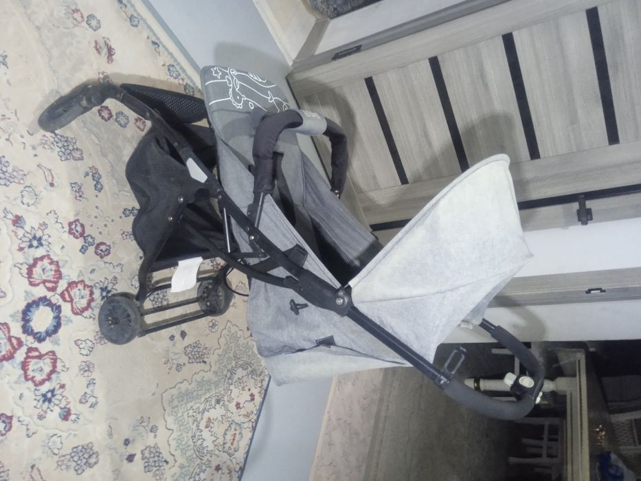 Продам коляску летний бу