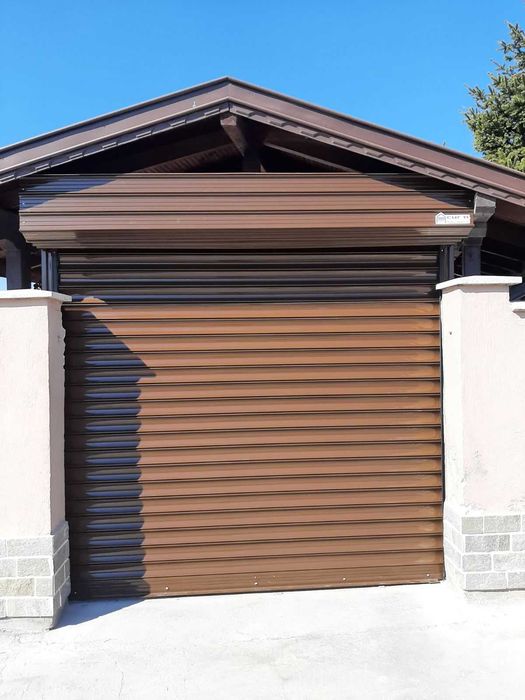 Гаражни и охранителни ролетни врати