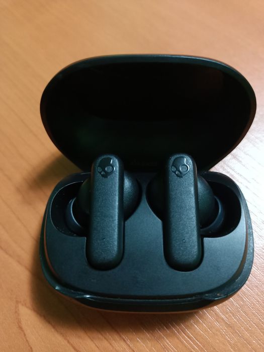 Skullcandy wireless- ca noi baterie bună