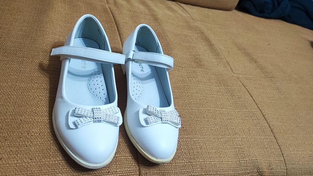 Детски обувки 33