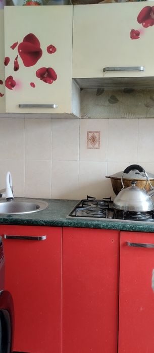 Кухонный гарнитур сатылады