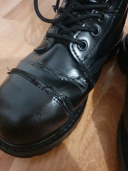 Bocanci militari din piele, cu oțel, combat, model Invader 10 găuri