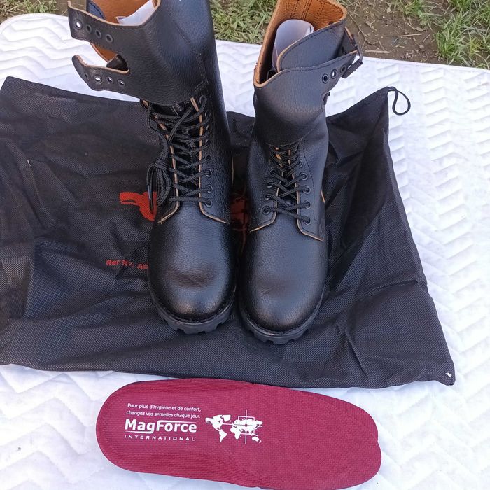 Cizme militare din piele, MagForce, Fabricatie Franta
Masura 40