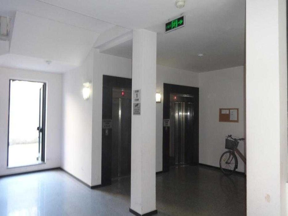 Продава се Магазин в Пловдив, Център - 1173 кв.м за 2800 €/кв.м - Снимка #1