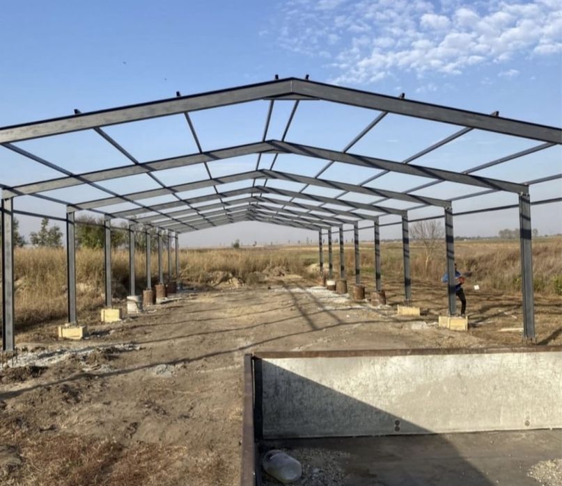 Structura metalică de pe stoc 25x12x4