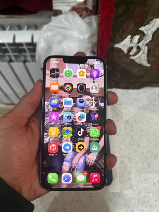 Iphone 13 телефон