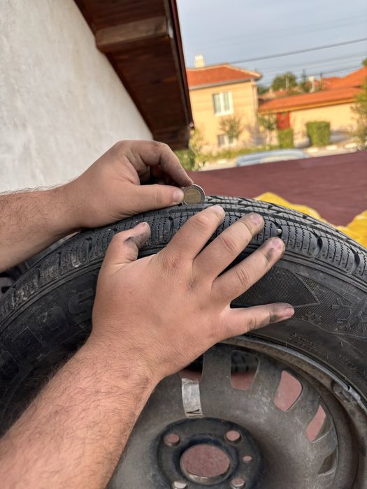 Гуми с джанти за автомобил