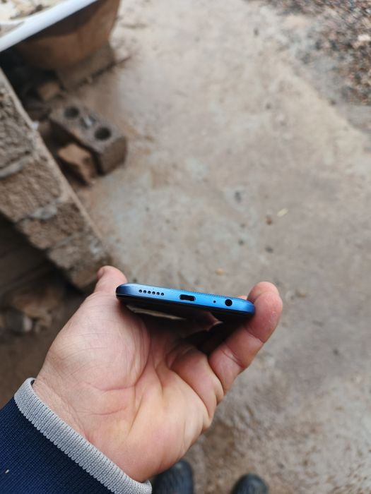 Текно повар нео 64гб . батарея зор 6000. Ишлаши зор обмен на видеокарт