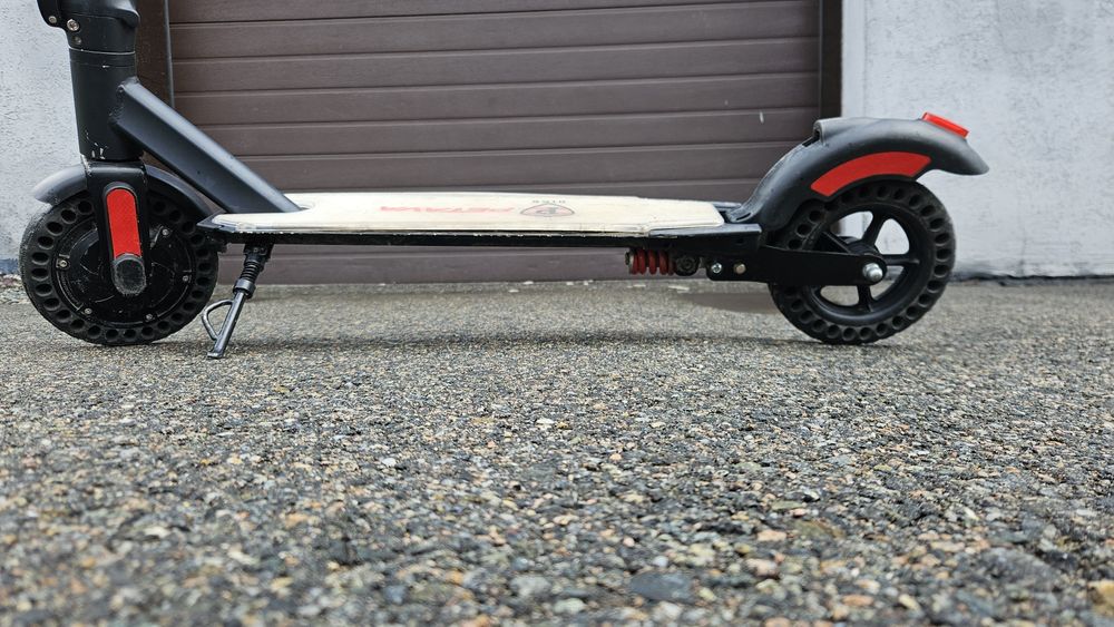 Продам электросамокат