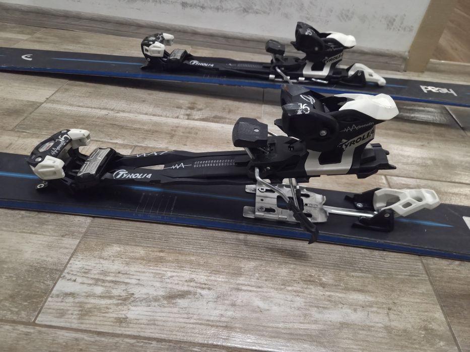 Туринг ски HEAD Collective 105 с Tyrolia автомати и колани към