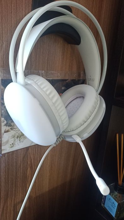 Игровые наушники