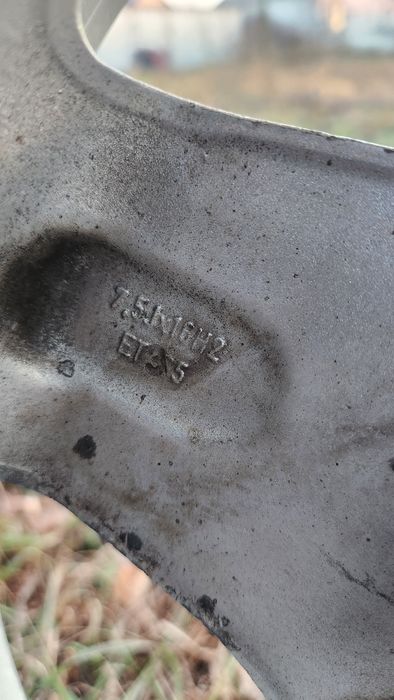 Продам комплект дисков r16