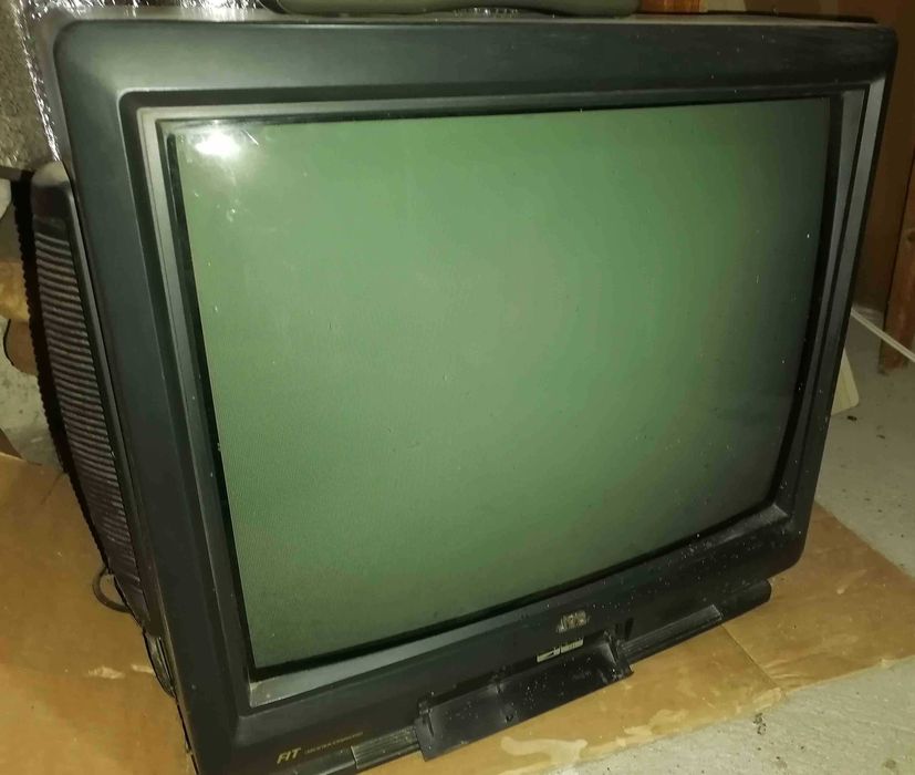 Продавам 2 телевизора-"NEO" и "JVC"