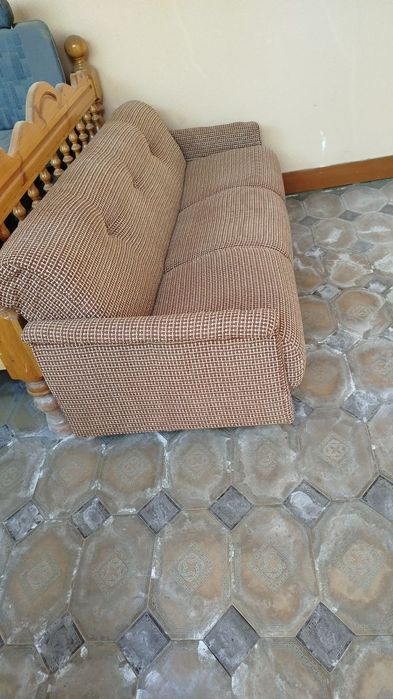 Yumshoq va qulay divan.