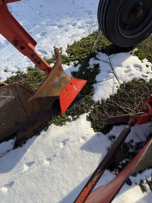 Vand urmatoarele utilaje