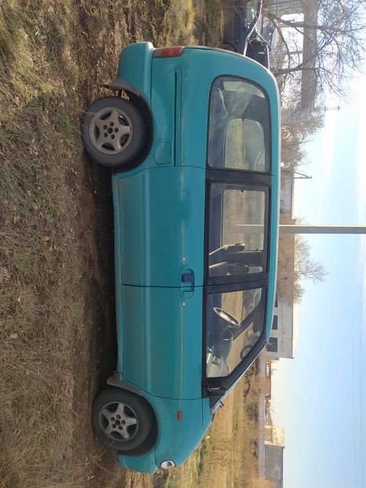 Продам автомобиль Ниссан Серена