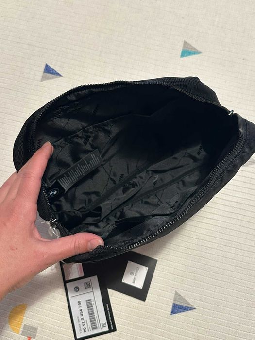 BMW M Несесер за тоалетни принадлежности - Чудесен Коледен подарък