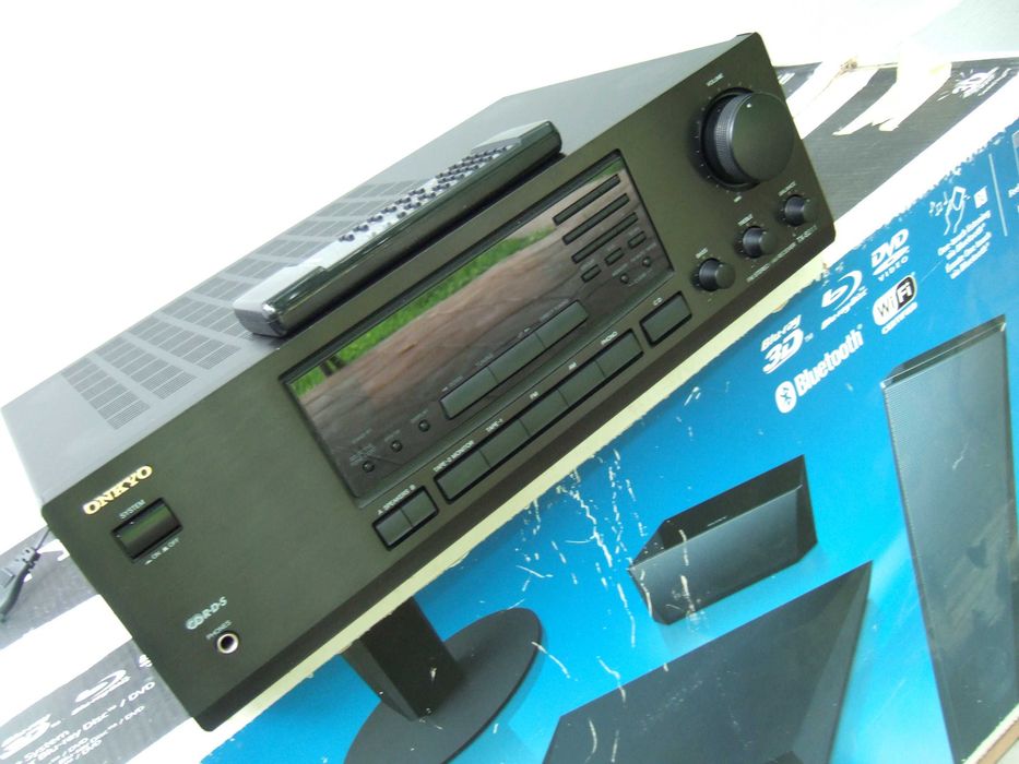 Onkyo TX-8211 Rds. Cu Telecomanda .