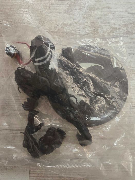 Пластмасова фигурка на Веном / Venom Marvel