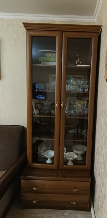 Продам шкаф посудный!