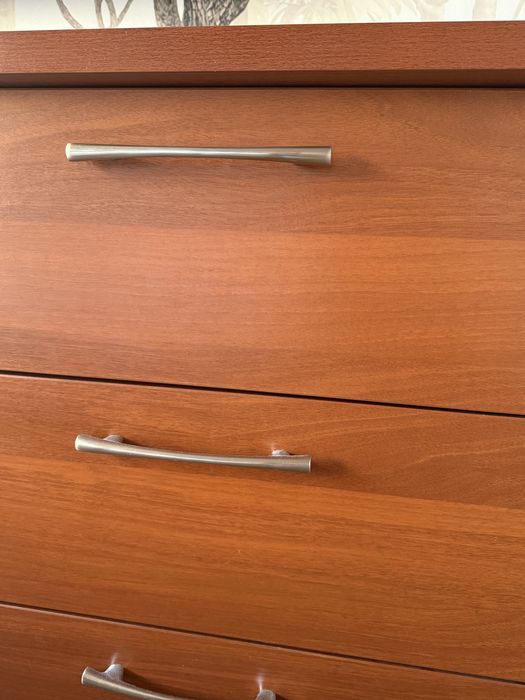 Комод напольный под красное дерево