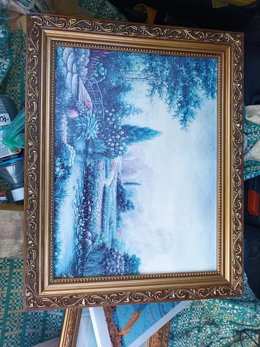 Отдам картины разные