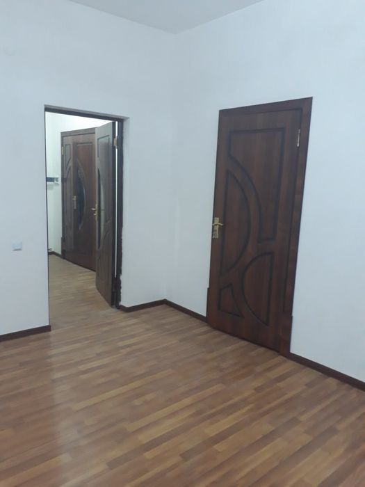 Квартира сотилади 3 хонали