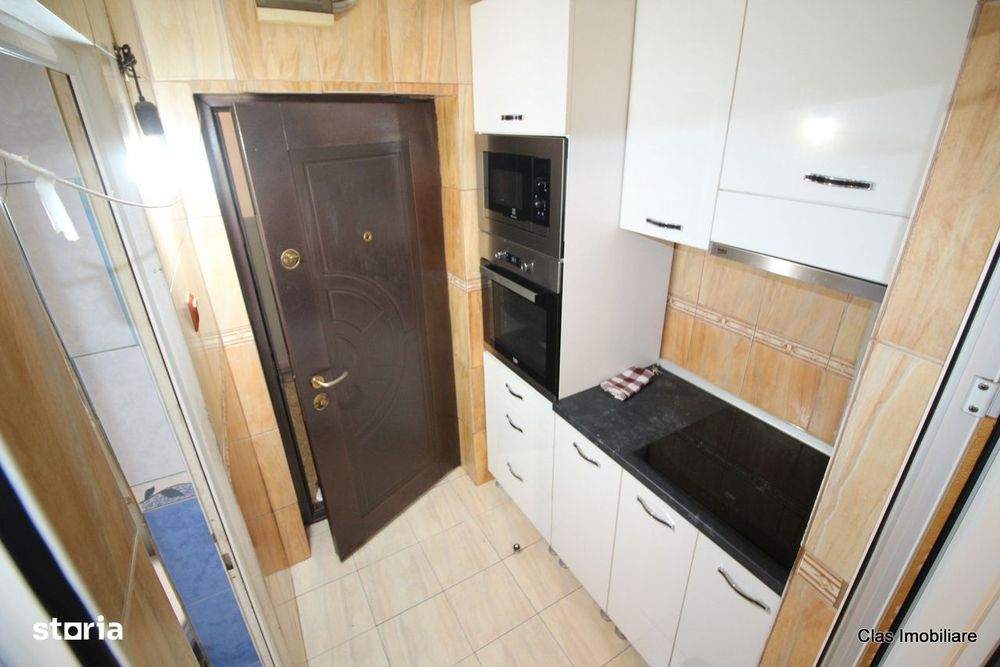 Garsoniera Etaj 2 Zona Inspectoratul Scolar !!