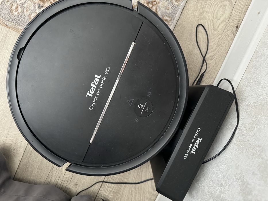 Робот пылесос продам