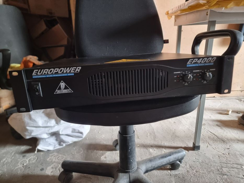 Усилитель behringer ep4000