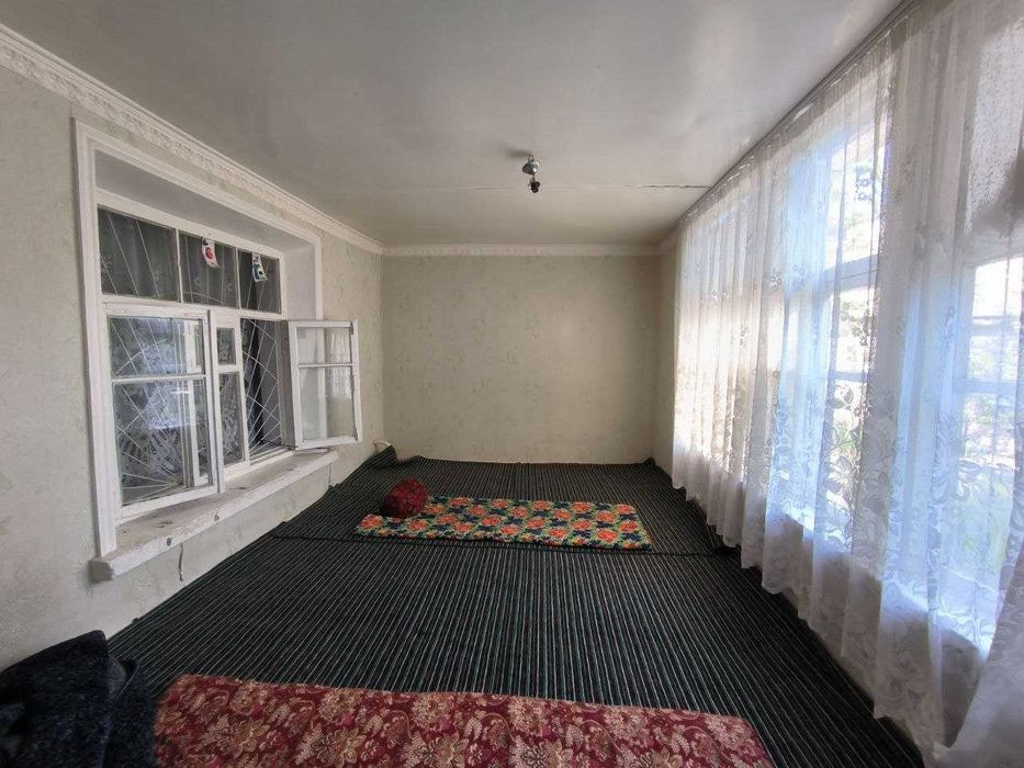 Sotilladi hovli 4,5 sotih Tovoqsoy Продается дача 4.5 соток Таваксай