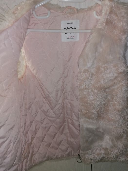 Vesta blana fete Zara 152