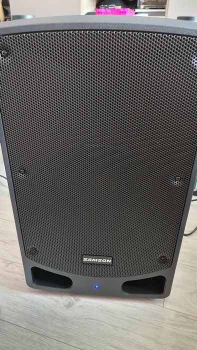 Boxe active Samson XP115A