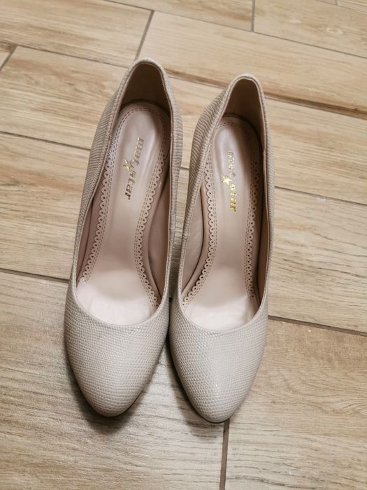 Високи обувки - 37 и 38 номер