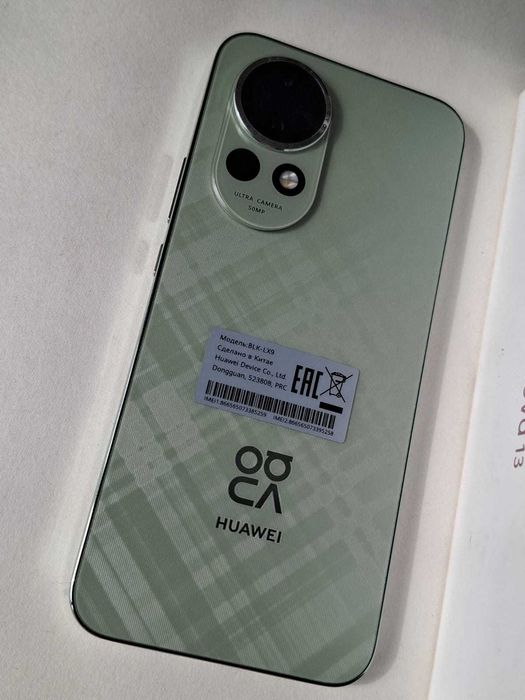 Huawei nova 13 ,256gb green