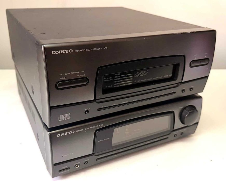 Amplificator Onkyo Premium R-30 Tuner Amplifier & C-M70 CD Changer – Pachet Rar