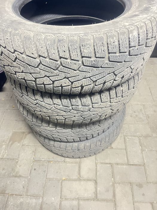 Колеса зимние с шипами