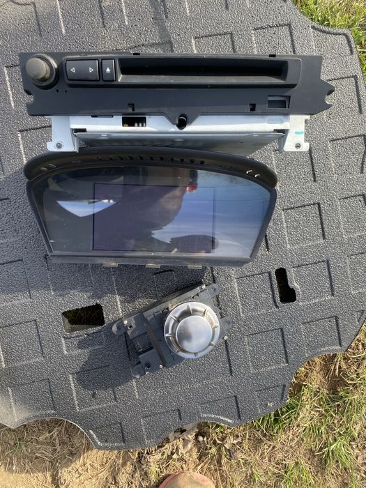 CCC малка навигация пълен комплект за BMW e60,e61, e63,64,е90,e91