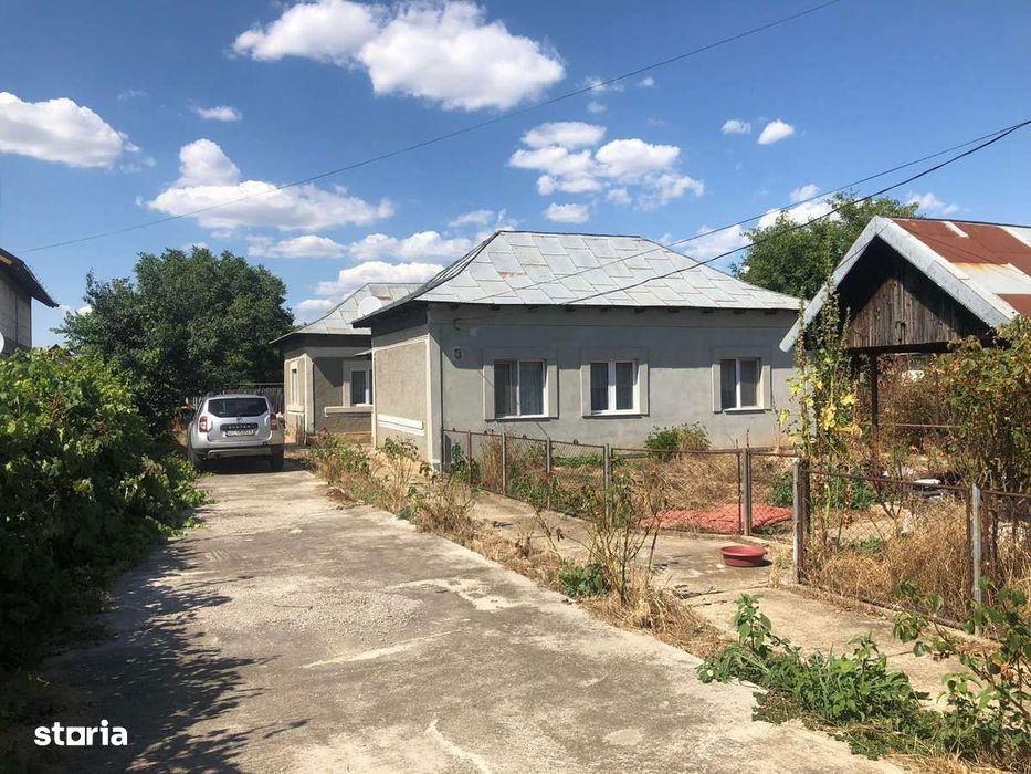 Vanzare casa in Comuna Coteana vav baza de receptie