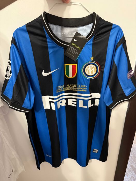 Tricou Chivu Inter Milano finala champions league 2010