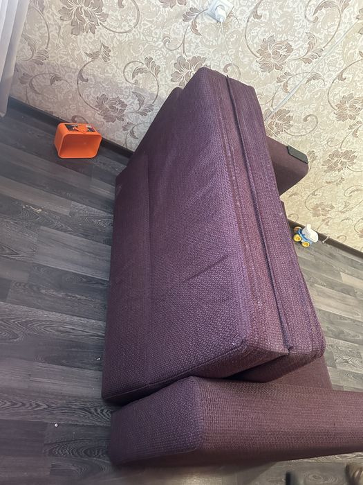 Продам Диван в хорошем качестве